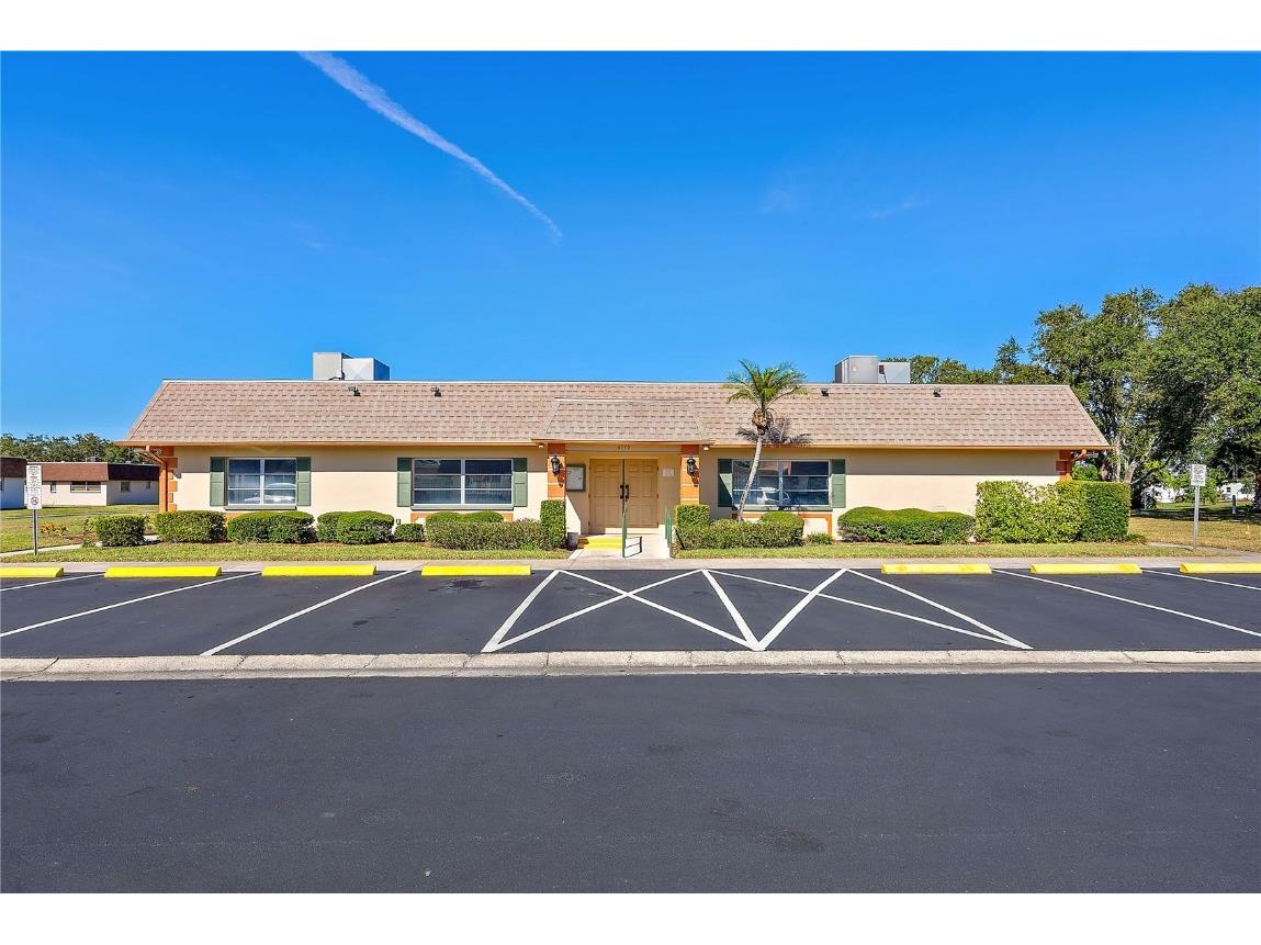 6795 Armand Place N #4 Pinellas Park FL 33781 TB8448122 image26