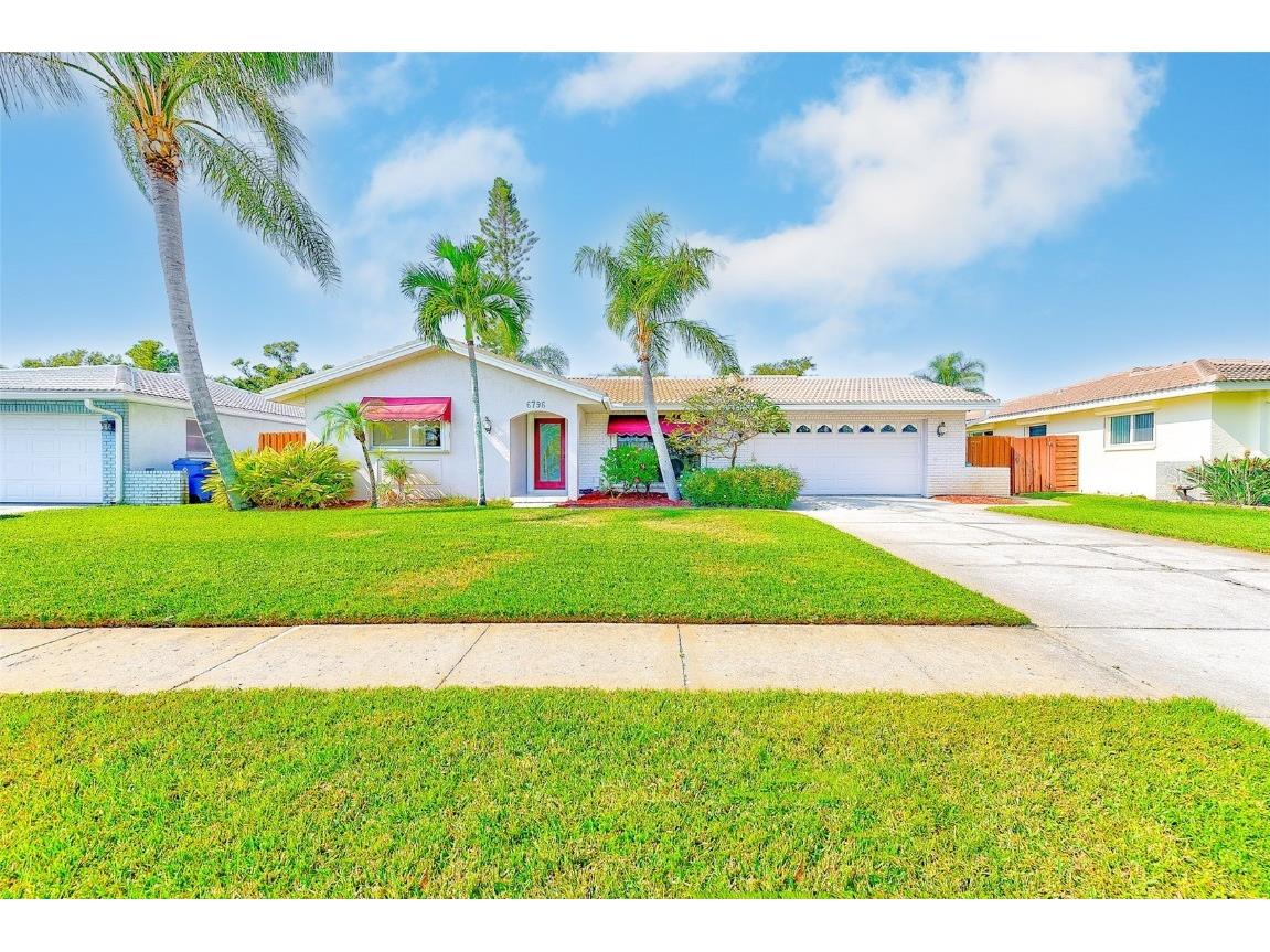 6796 122nd Street Seminole FL 33772 TB8454421 image1
