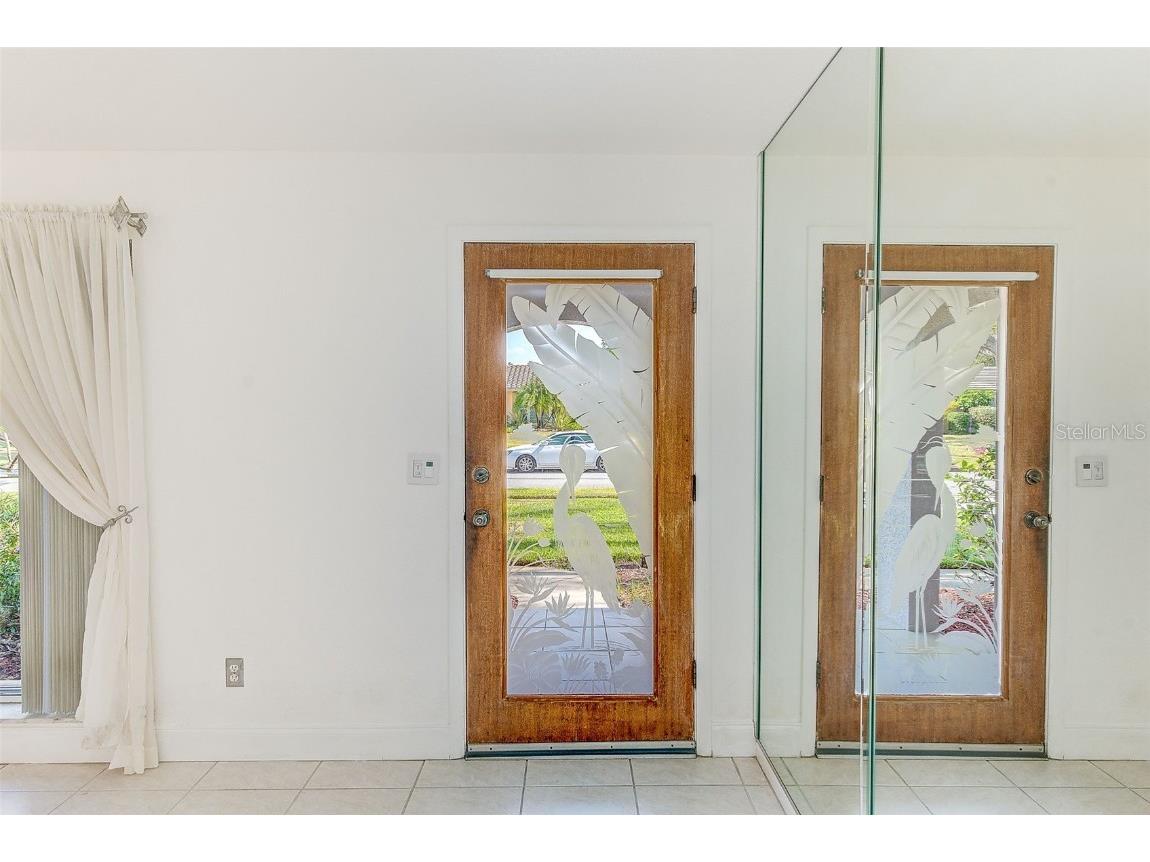 6796 122nd Street Seminole FL 33772 TB8454421 image2