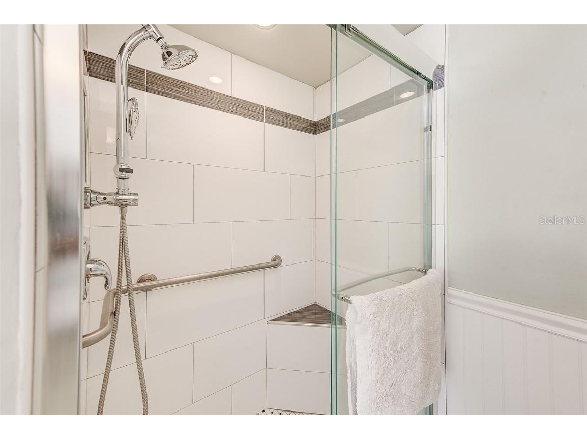 6796 122nd Street Seminole FL 33772 TB8454421 image28