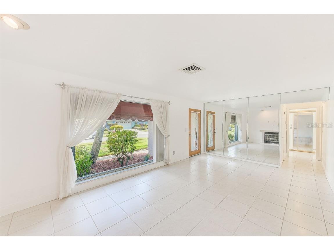 6796 122nd Street Seminole FL 33772 TB8454421 image6