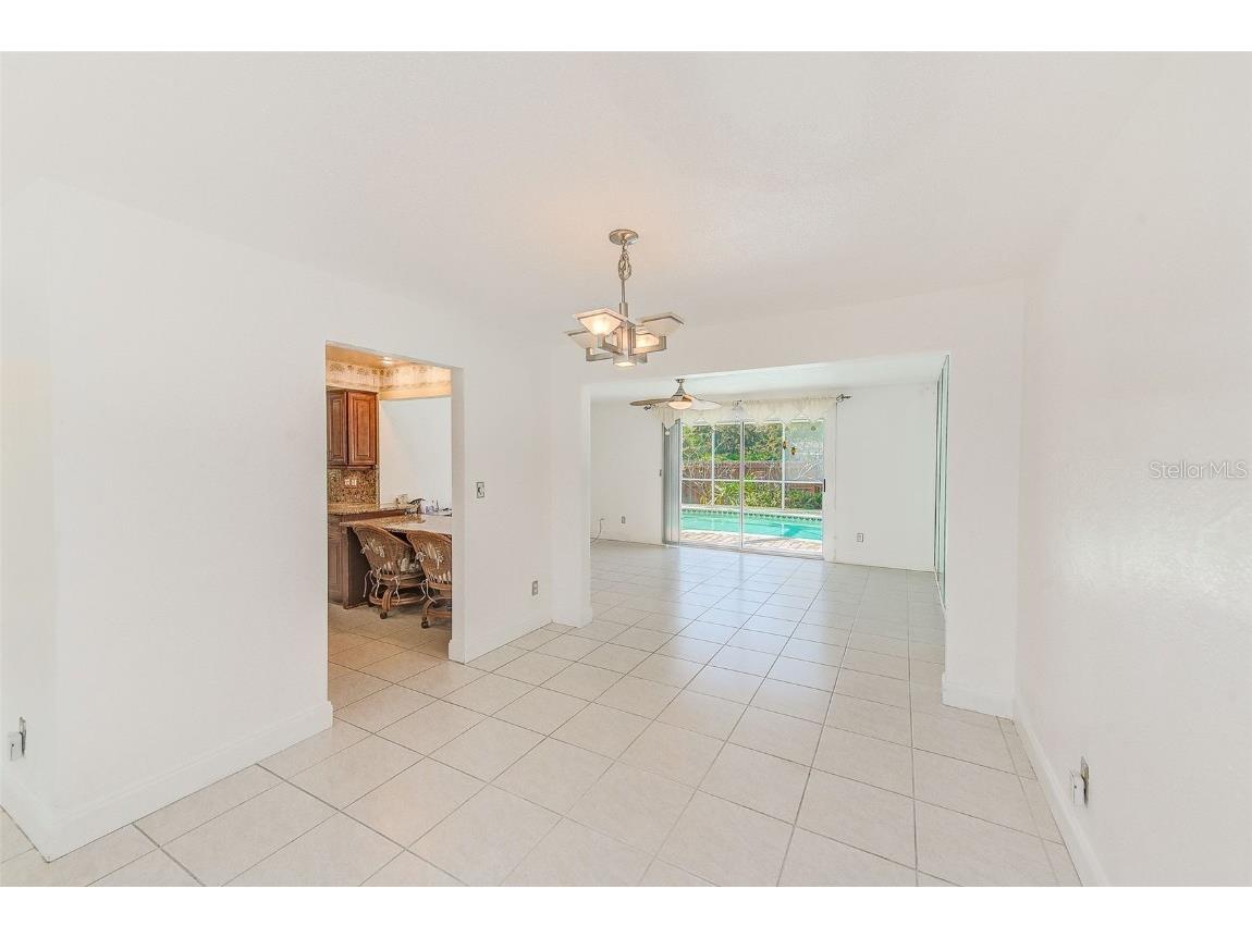 6796 122nd Street Seminole FL 33772 TB8454421 image7