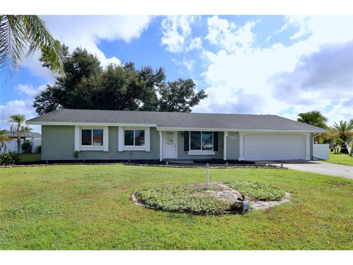 6796 Electra Avenue North Port FL 34287 A4668164 image1