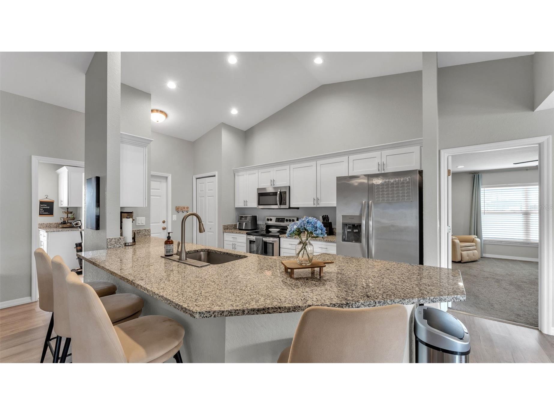 6796 Hampshire Boulevard Lakeland FL 33813 L4960392 image2