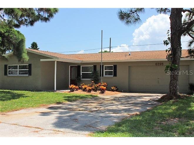 6798 22nd Way S Saint Petersburg FL 33712 U8191821 image1