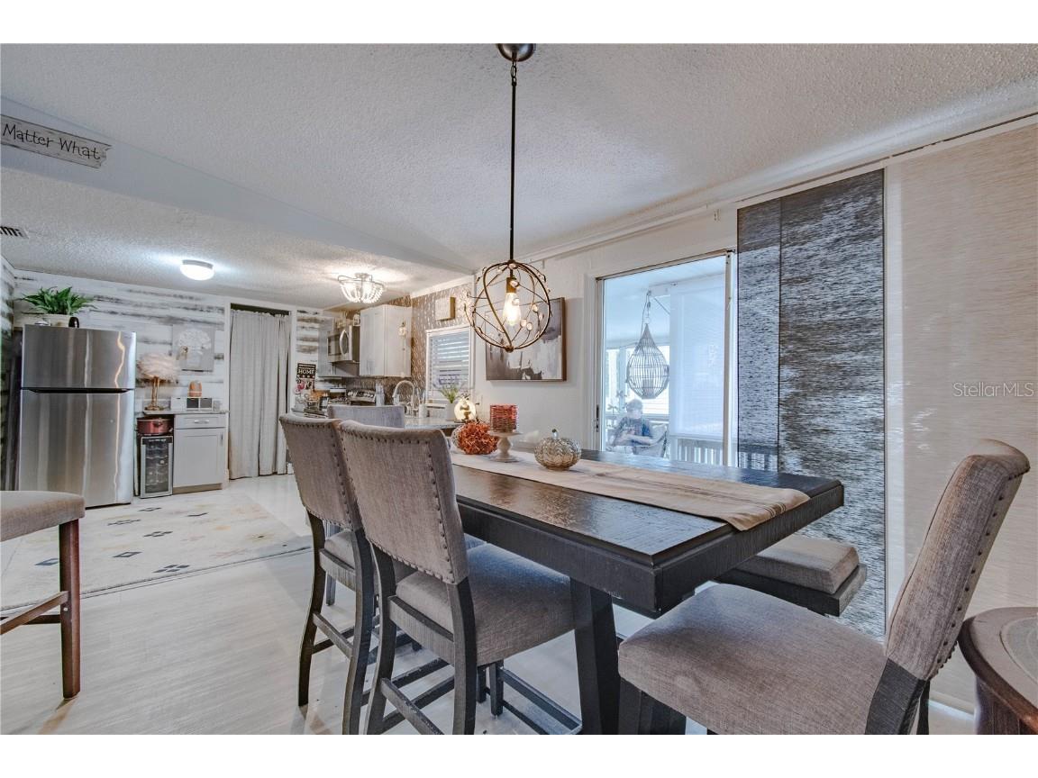 6799 E Richard Drive Weeki Wachee FL 34607 - WEEKI WACHEE RIVER T3481285 image1