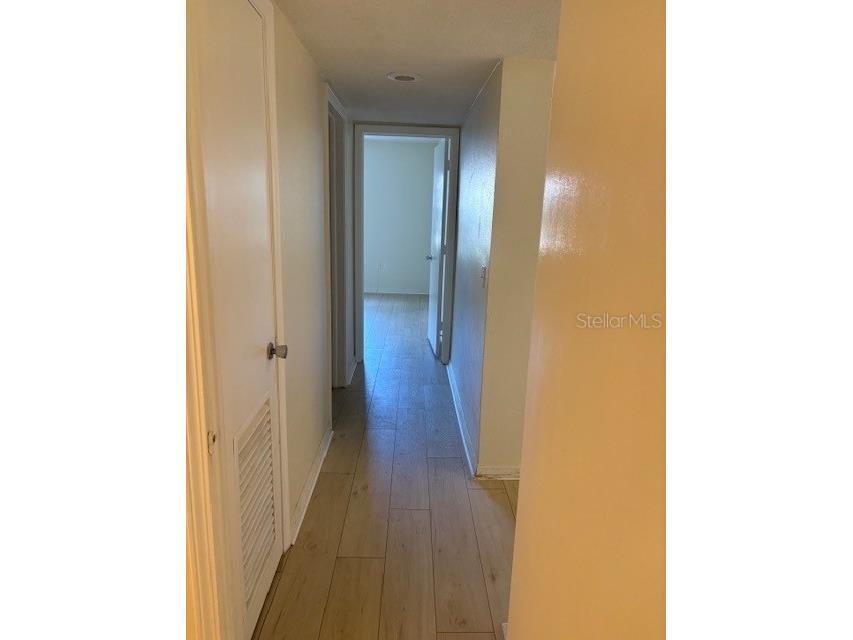 68 Country Club Drive Largo FL 33771 TB8474725 image9