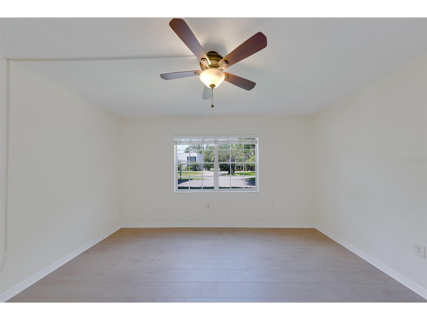 68 Country Club Drive Largo FL 33771 TB8524230 image17