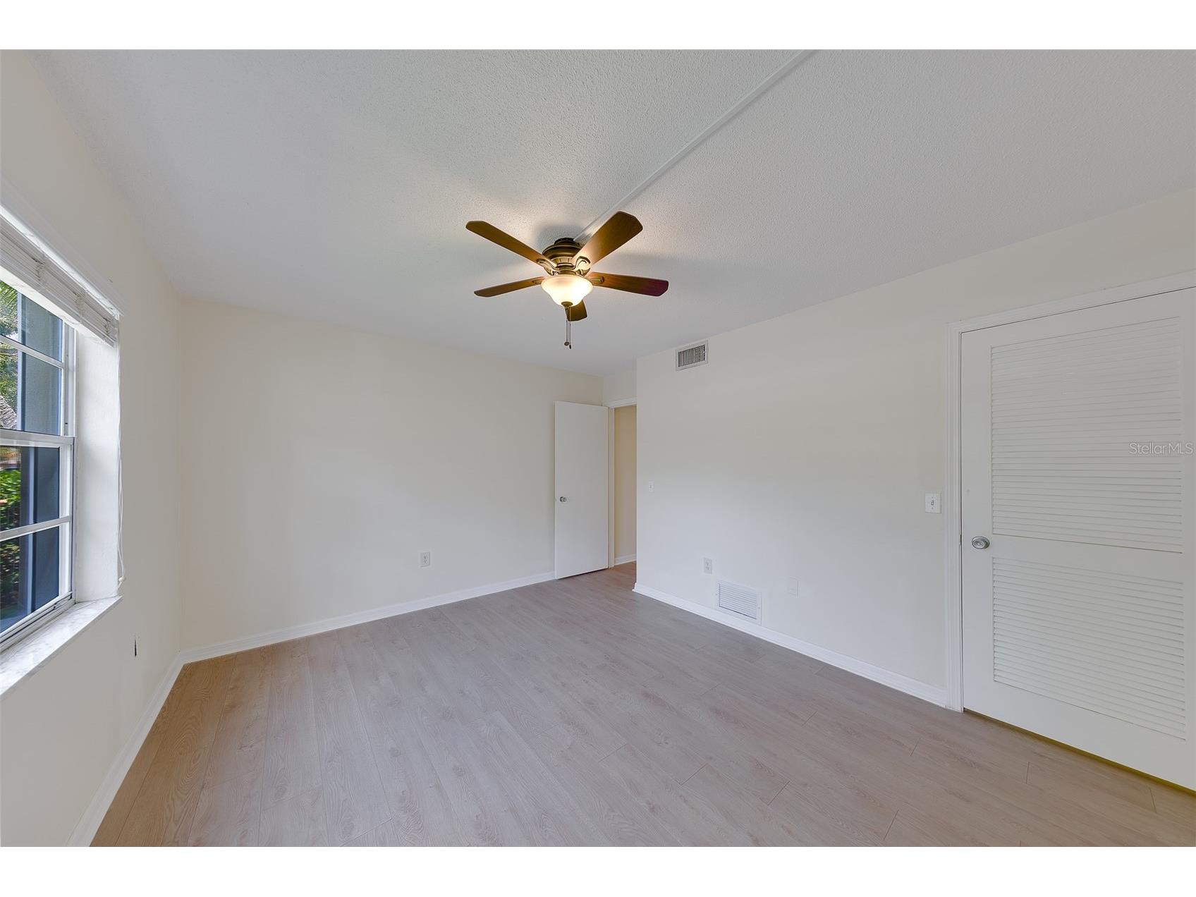 68 Country Club Drive Largo FL 33771 TB8524230 image18