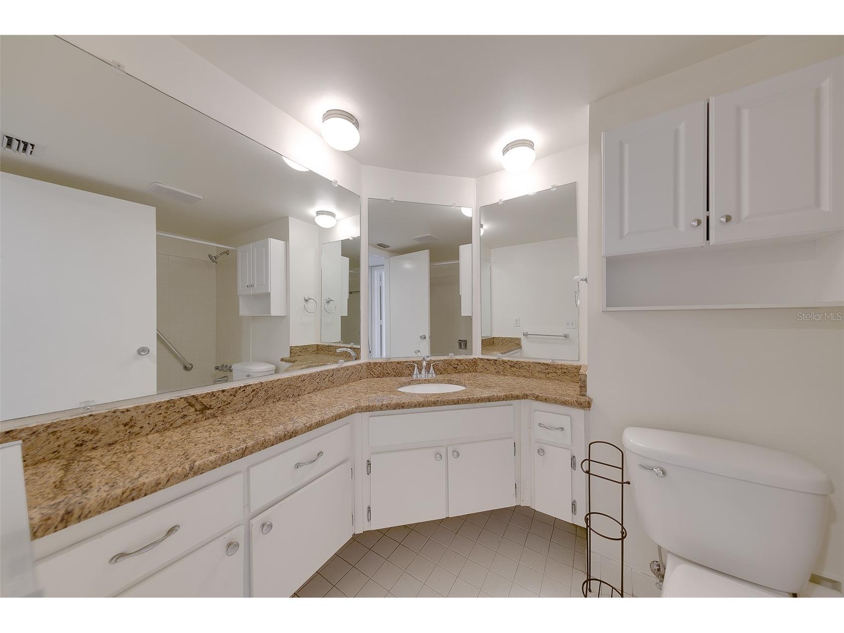 68 Country Club Drive Largo FL 33771 TB8524230 image21