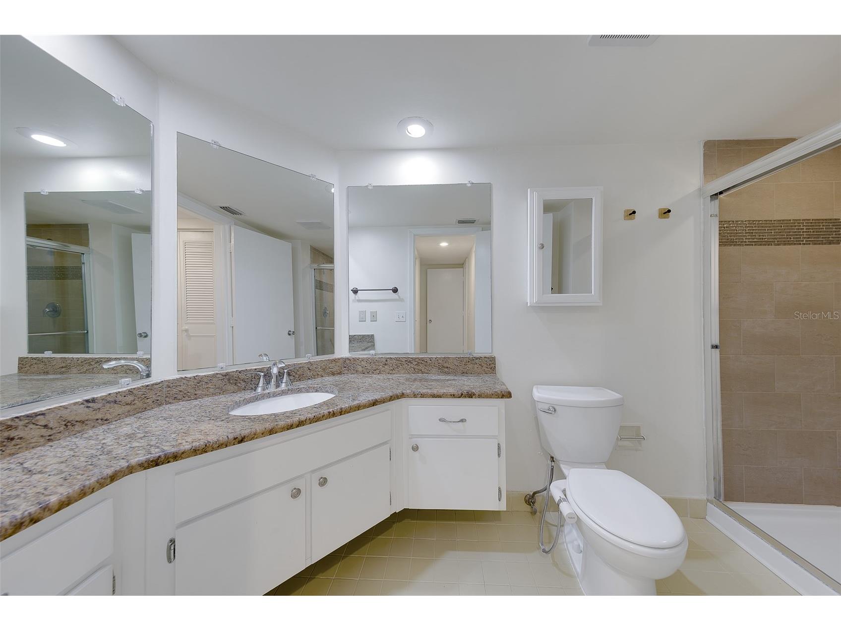 68 Country Club Drive Largo FL 33771 TB8524230 image24