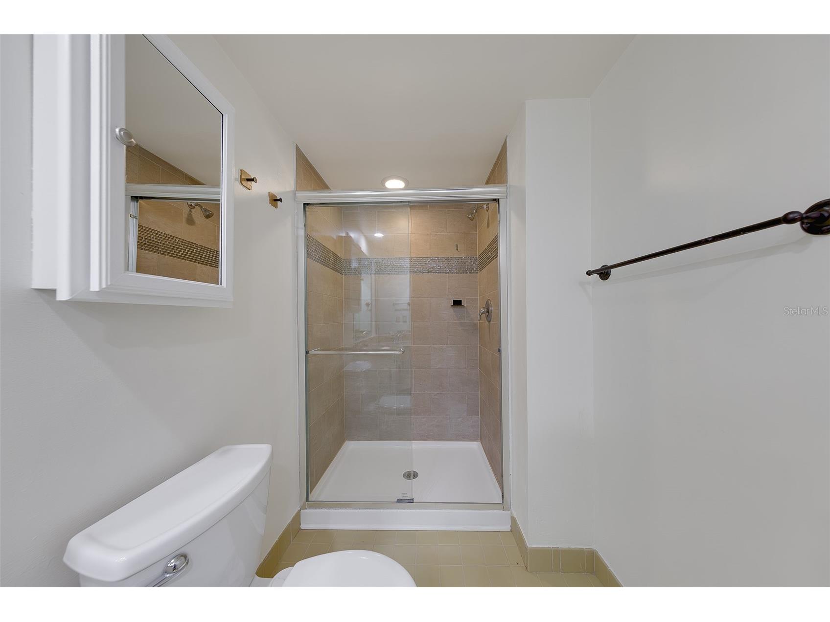 68 Country Club Drive Largo FL 33771 TB8524230 image26