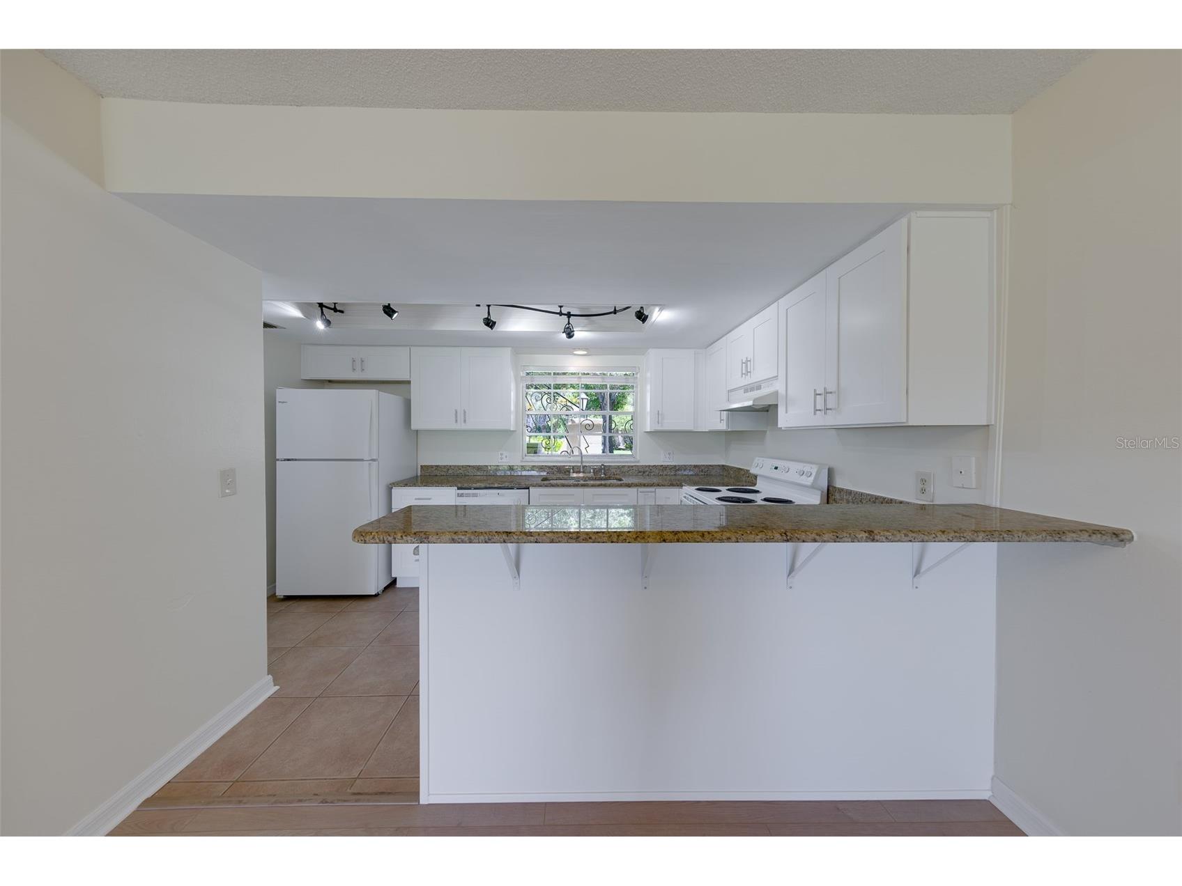 68 Country Club Drive Largo FL 33771 TB8524230 image5