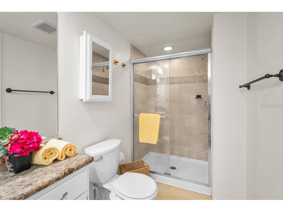 68 Country Club Drive #N/A Largo FL 33771 TB8454632 image19