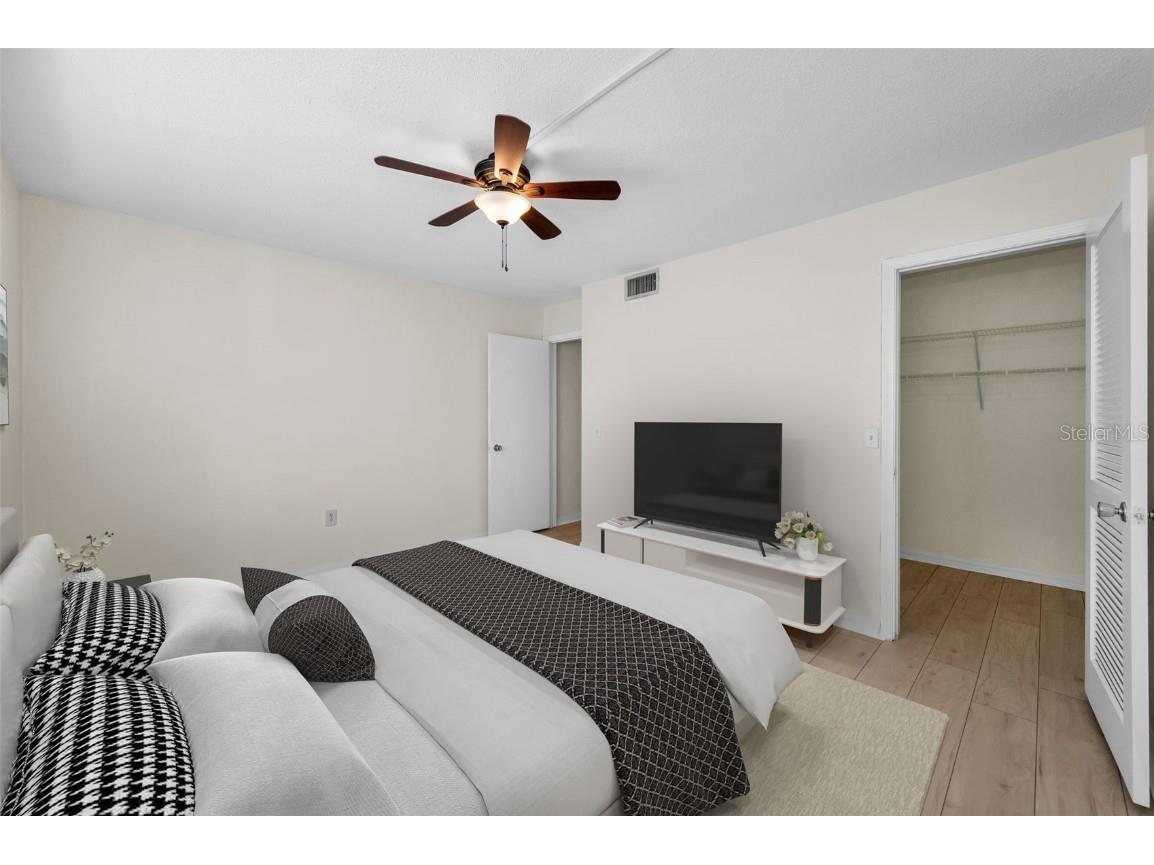 68 Country Club Drive #N/A Largo FL 33771 TB8454632 image22