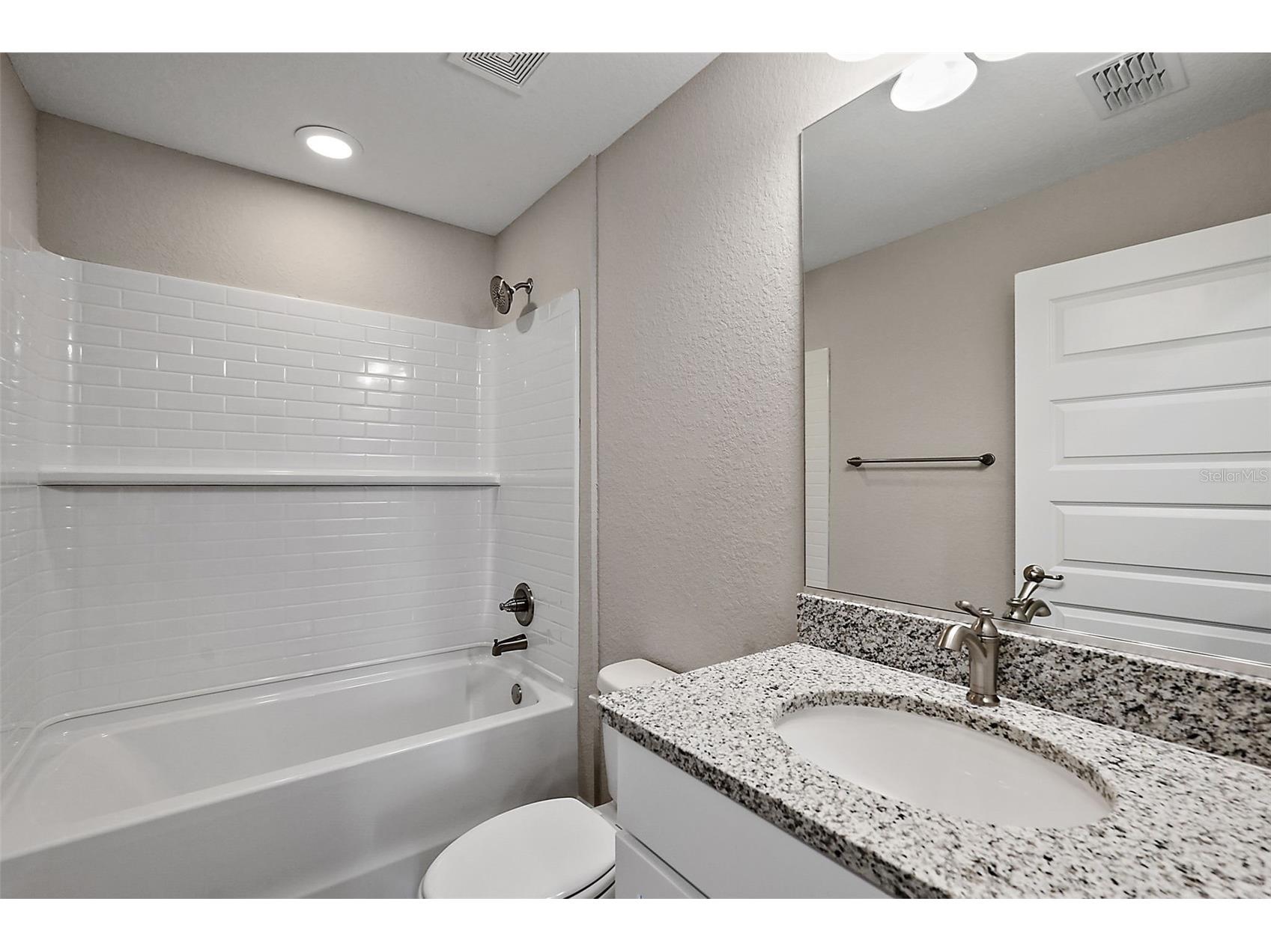 68 Dogwood Loop Ocala FL 34472 OM721805 image24