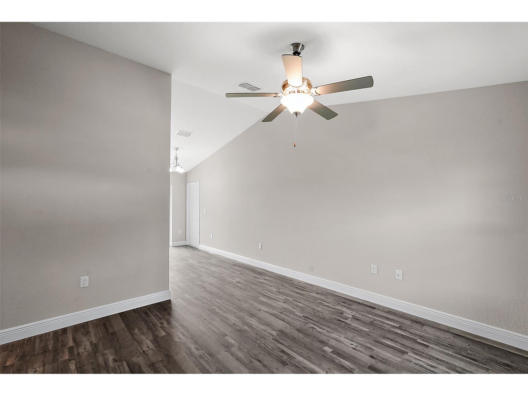 68 Dogwood Loop Ocala FL 34472 OM721805 image5
