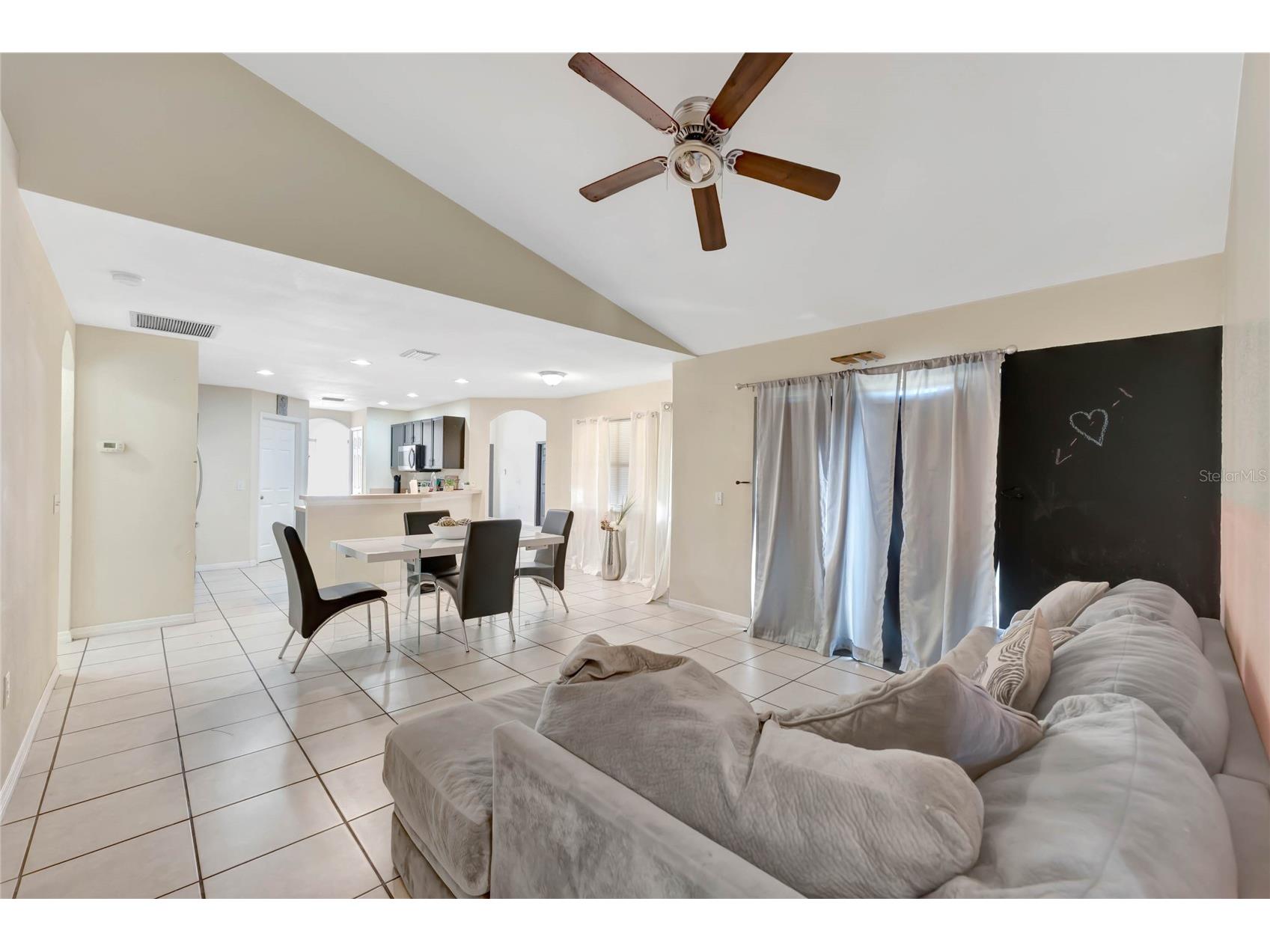 68 Herring Court Kissimmee FL 34759 O6287292 image6