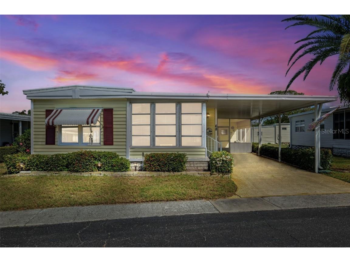 68 Thatch Palm St E Largo FL 33770 TB8444983 image1