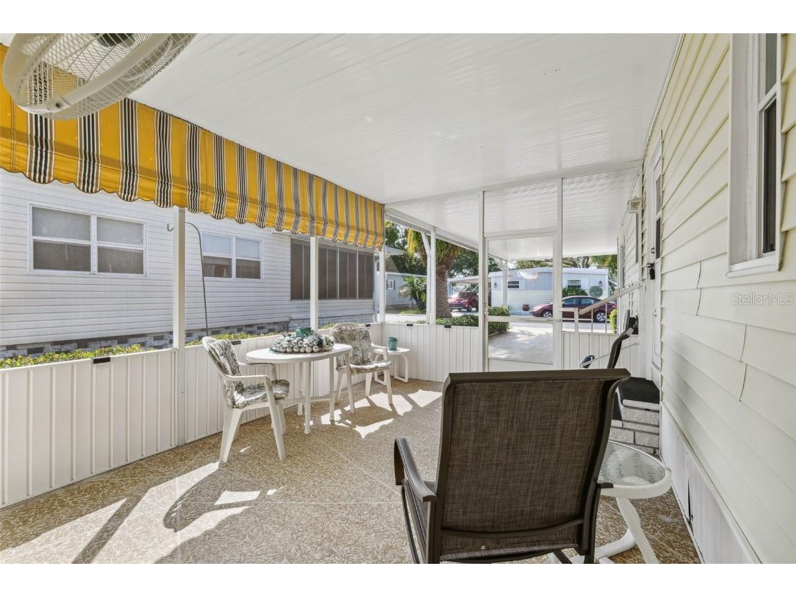 68 Thatch Palm St E Largo FL 33770 TB8444983 image16