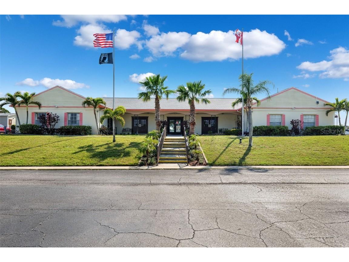 68 Thatch Palm St E Largo FL 33770 TB8444983 image19