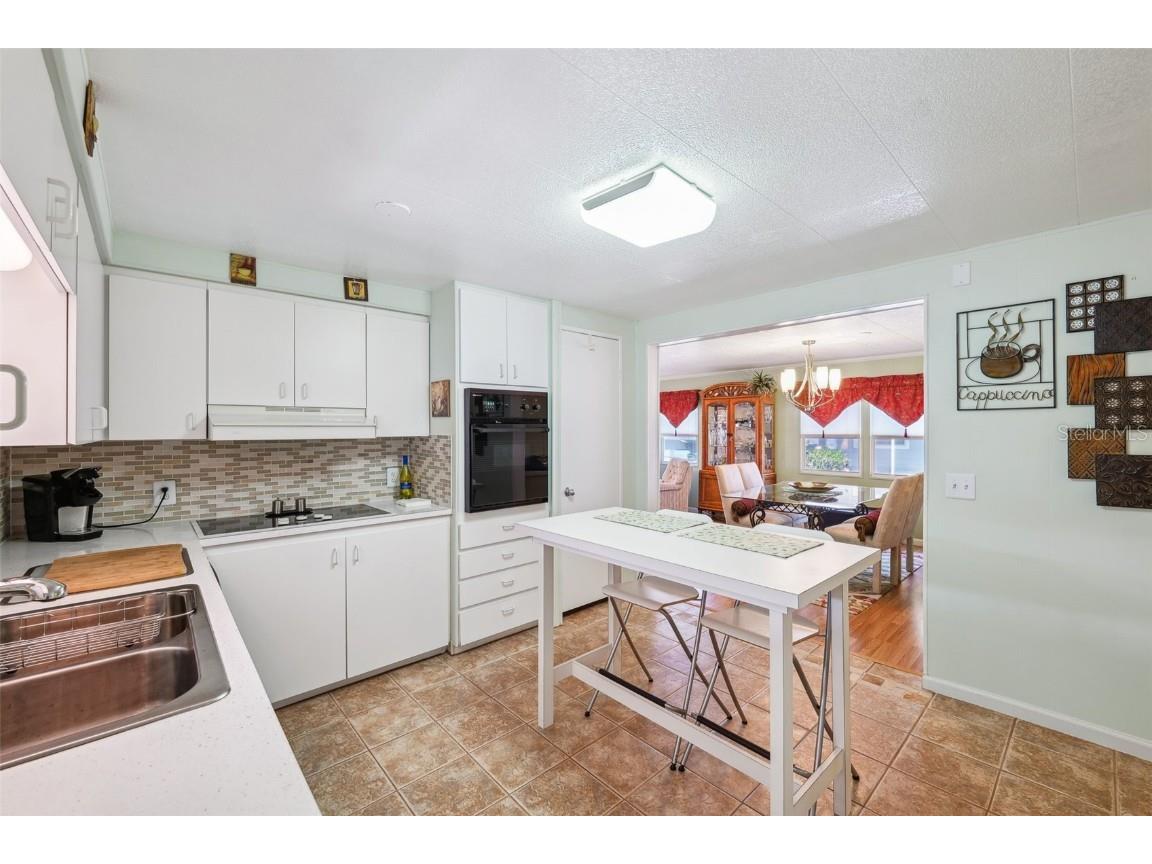 68 Thatch Palm St E Largo FL 33770 TB8444983 image5