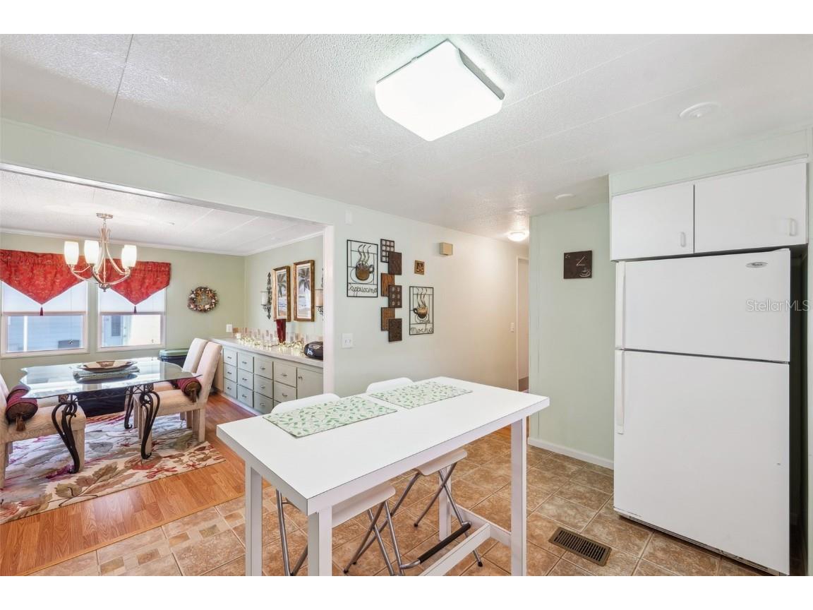 68 Thatch Palm St E Largo FL 33770 TB8444983 image6