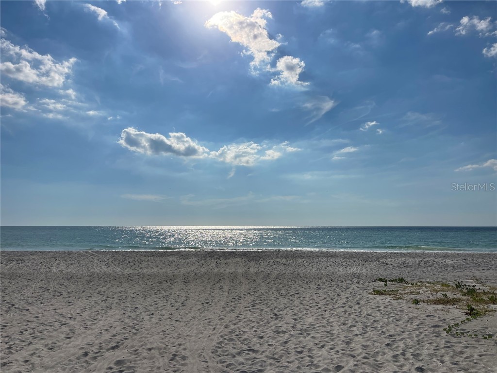 68 Twin Shores Boulevard Longboat Key FL 34228 A4669512 image4