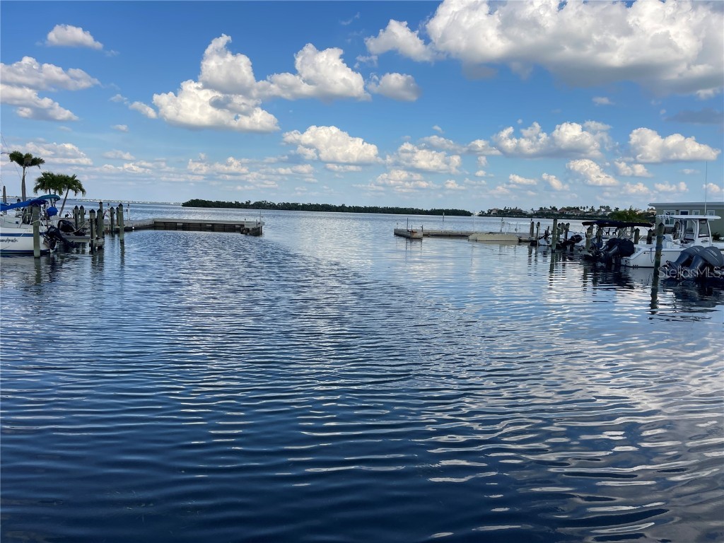 68 Twin Shores Boulevard Longboat Key FL 34228 A4669512 image7