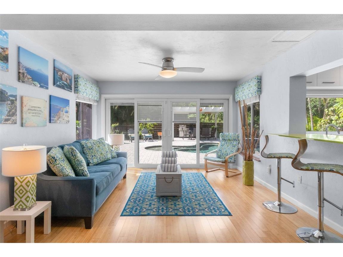 680 41st Street Sarasota FL 34234 A4673801 image17