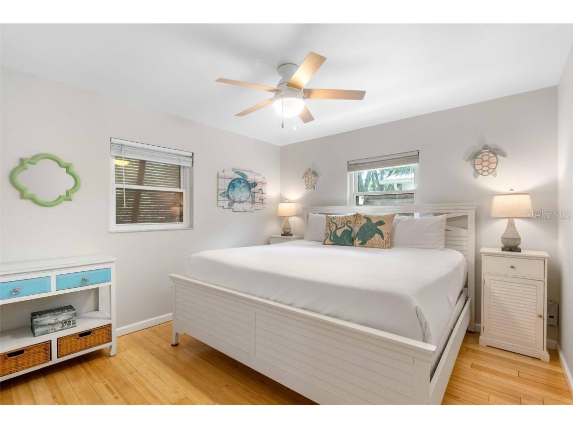 680 41st Street Sarasota FL 34234 A4673801 image22