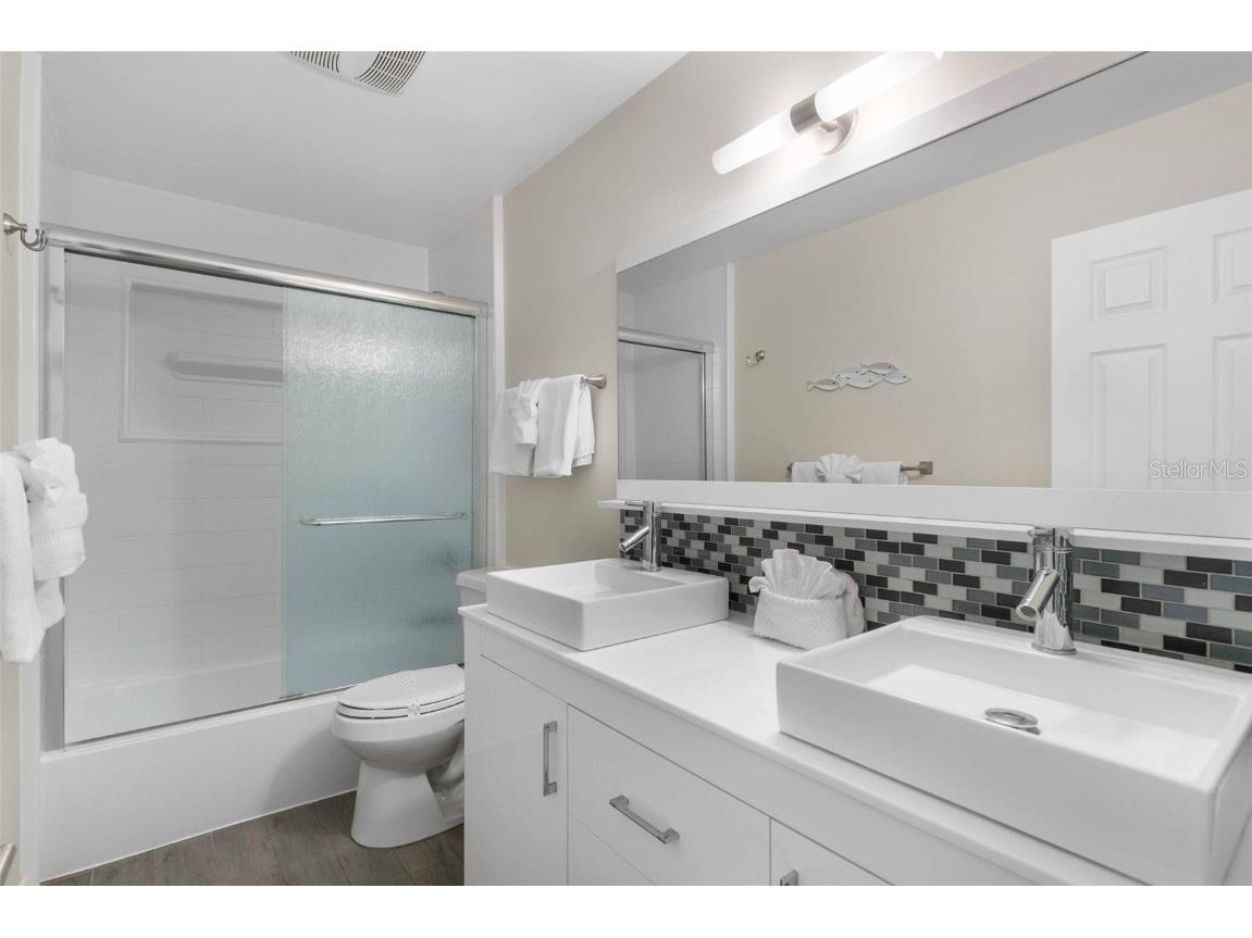 680 41st Street Sarasota FL 34234 A4673801 image23