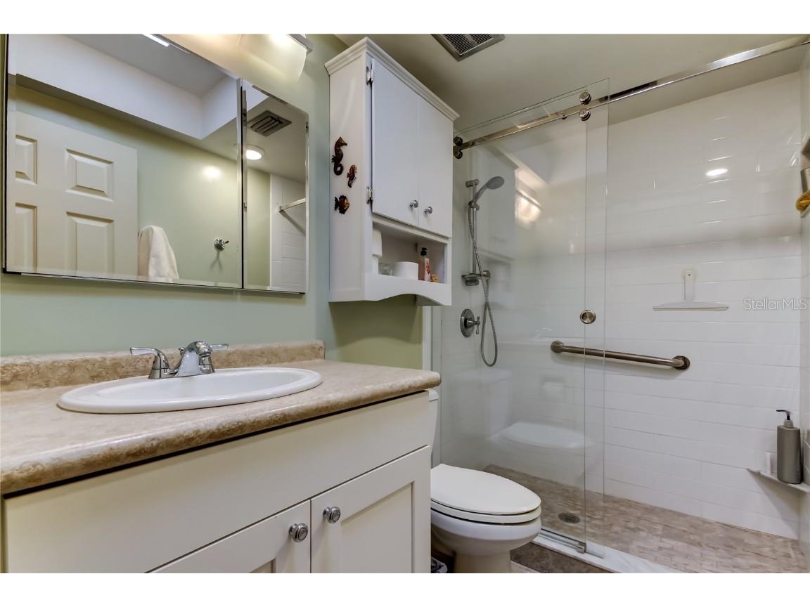 680 71st Avenue #14 Saint Pete Beach FL 33706 TB8342606 image27