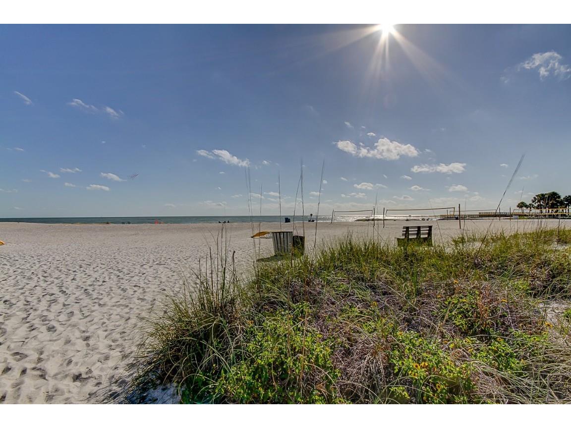 680 71st Avenue #14 Saint Pete Beach FL 33706 TB8342606 image36