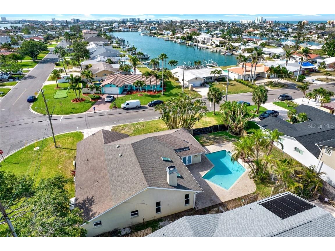 680 Capri Boulevard Treasure Island FL 33706 TB8443539 image6