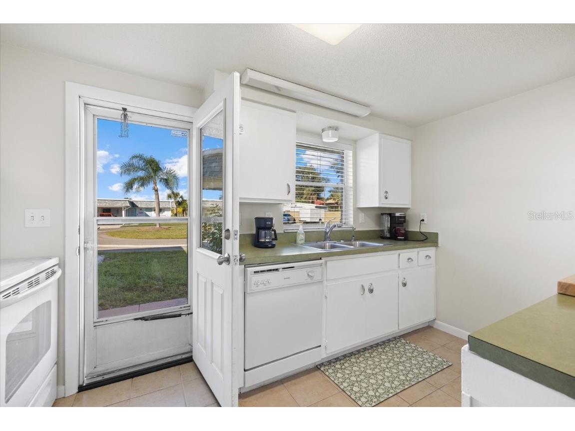 680 Circlewood Drive #W3 Venice FL 34293 A4670222 image12