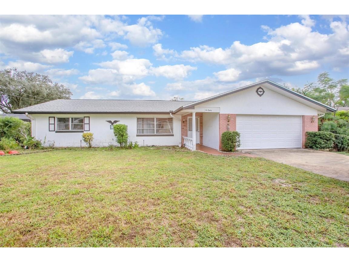 680 E Iris Drive Orange City FL 32763 V4932547 image1