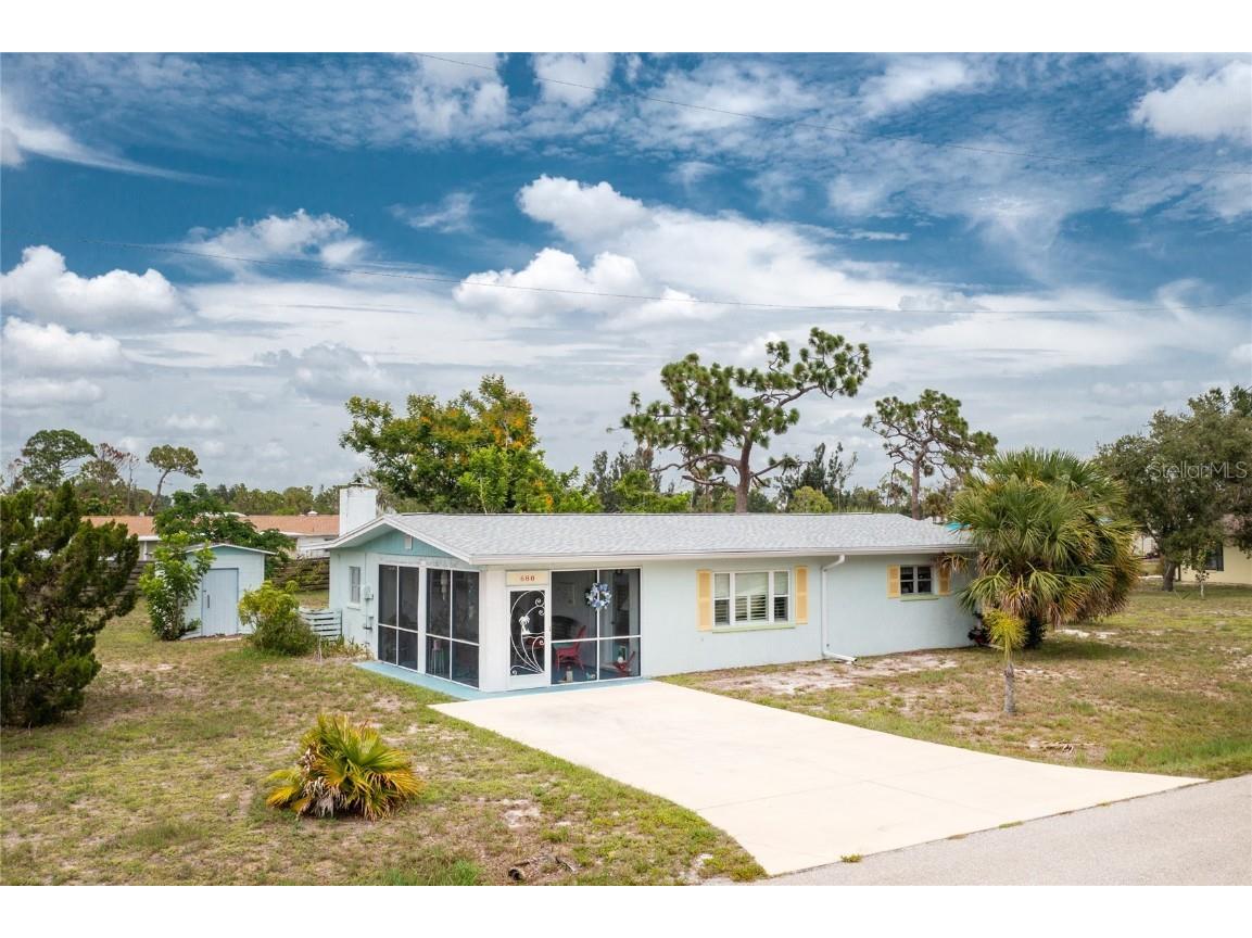 680 Edwards Street Englewood FL 34223 D6131628 image1