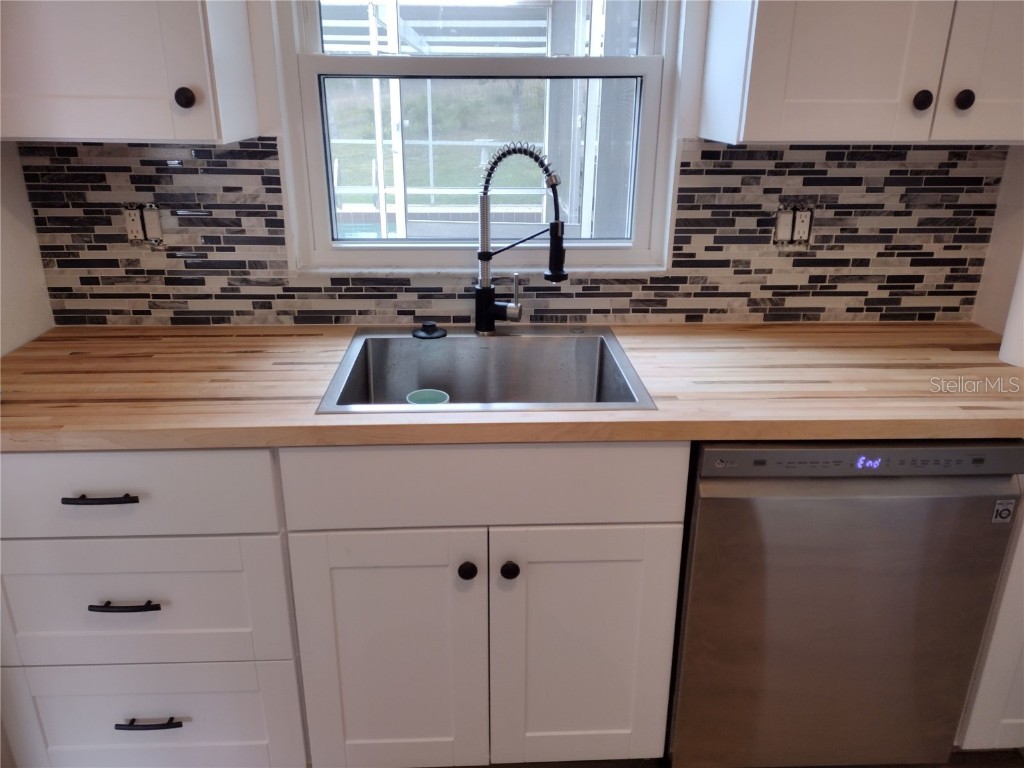 680 N Apache Circle Deltona FL 32725 O6359712 image5