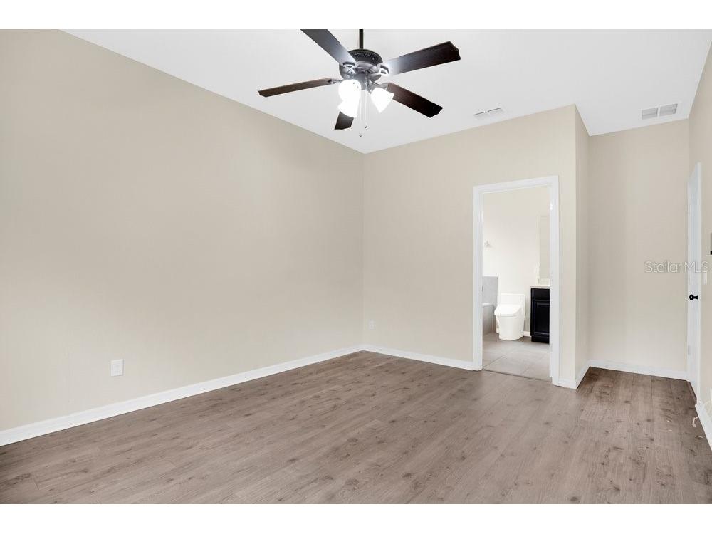 680 Preakness Cir Deland FL 32724 V4946523 image11