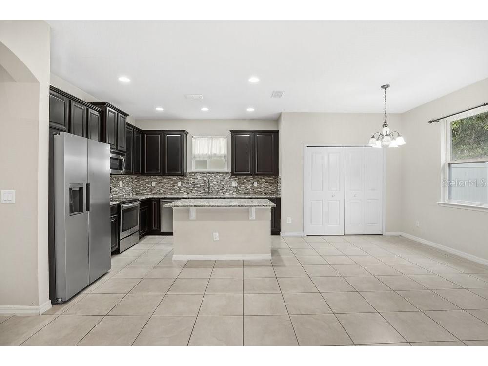 680 Preakness Cir Deland FL 32724 V4946523 image8