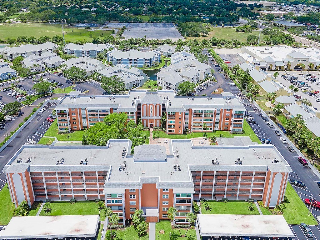 6800 20th Avenue N #208 Saint Petersburg FL 33710 U8202839 image1