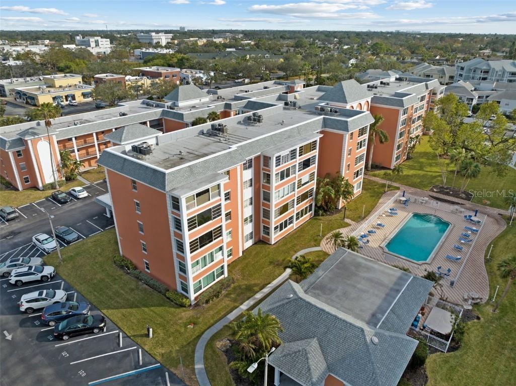 6800 20th Avenue N #405 Saint Petersburg FL 33710 TB8347667 image1