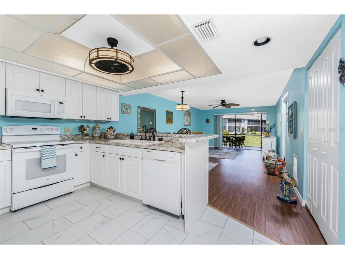 6800 Placida Road #1007 Englewood FL 34224 D6143318 image4