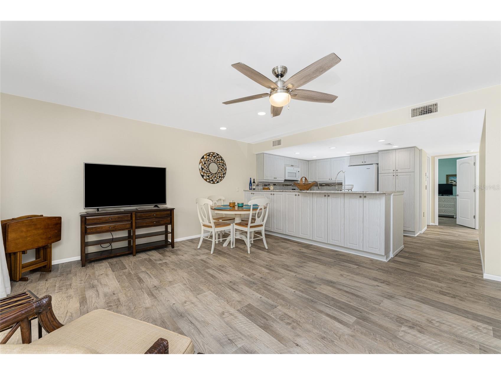 6800 Placida Road #TH2 1B Englewood FL 34224 D6146579 image11