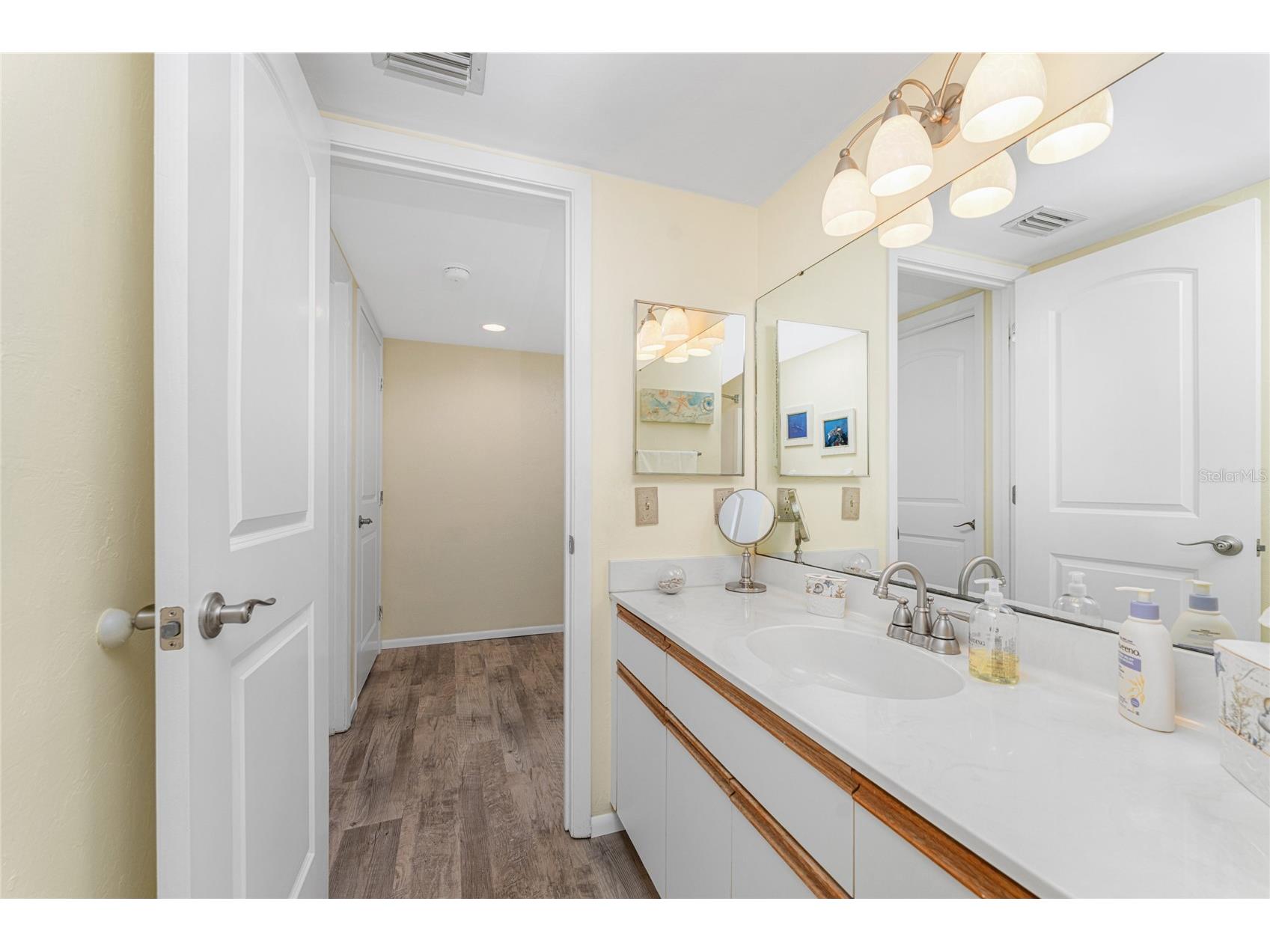 6800 Placida Road #TH2 1B Englewood FL 34224 D6146579 image33