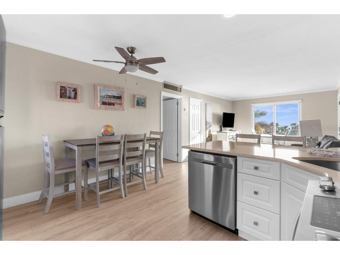 6800 Sunset Way #1006 Saint Pete Beach FL 33706 - GULF OF AMERICA W7872794 image9