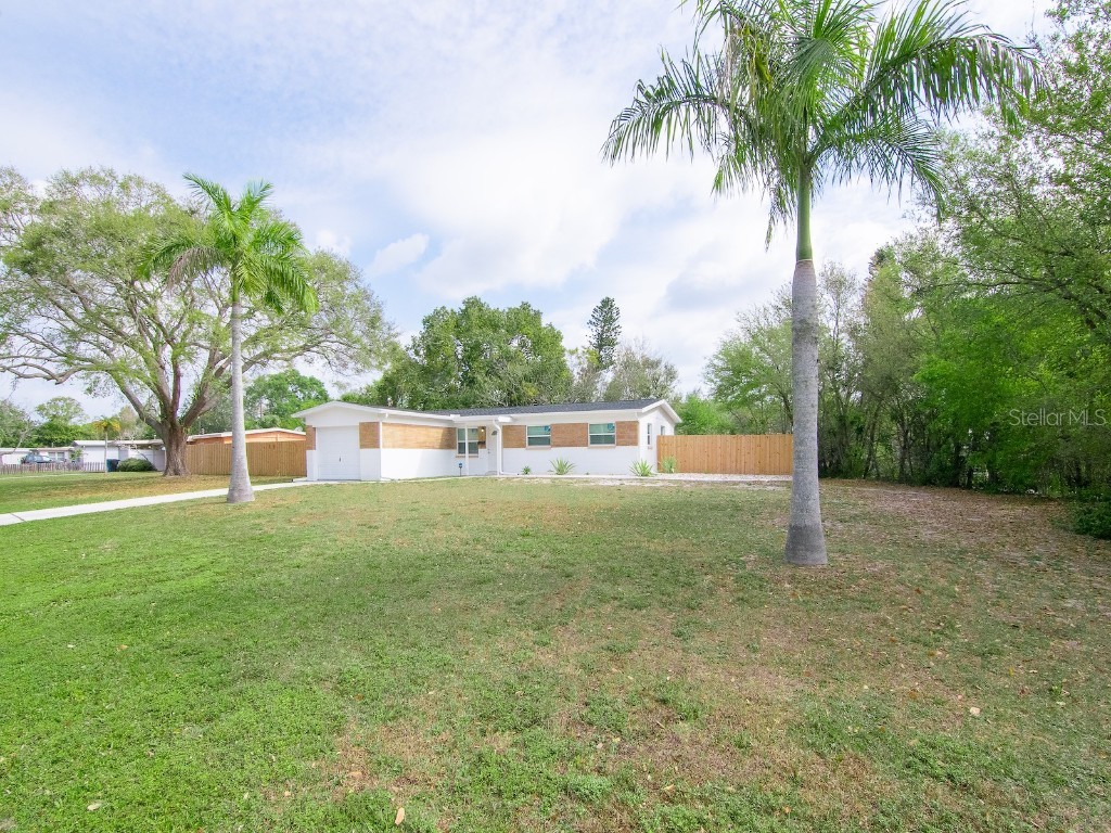 6801 20th Street N Saint Petersburg FL 33702 U8194235 image1