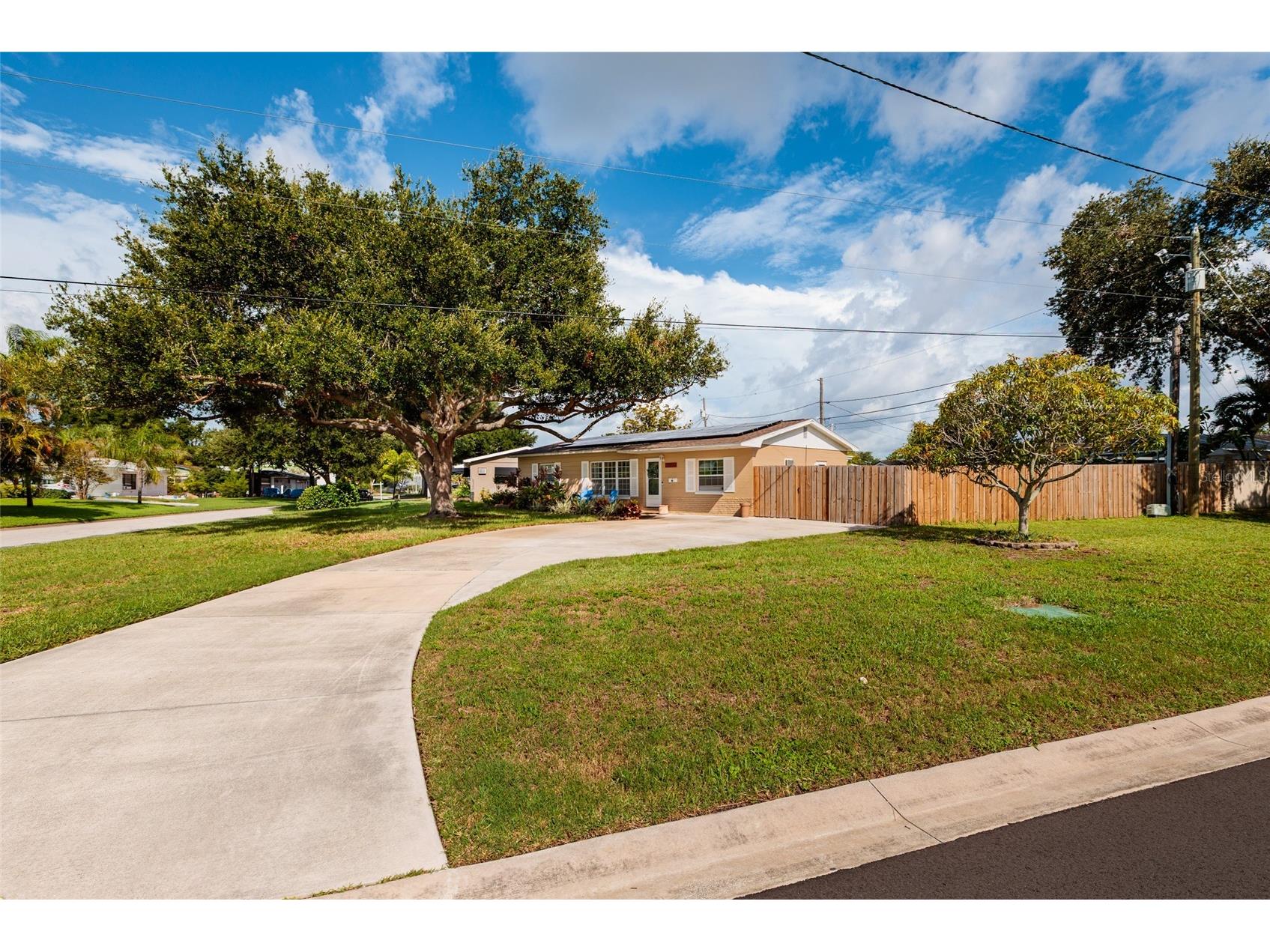 6801 29th Terrace N Saint Petersburg FL 33710 TB8532020 image3