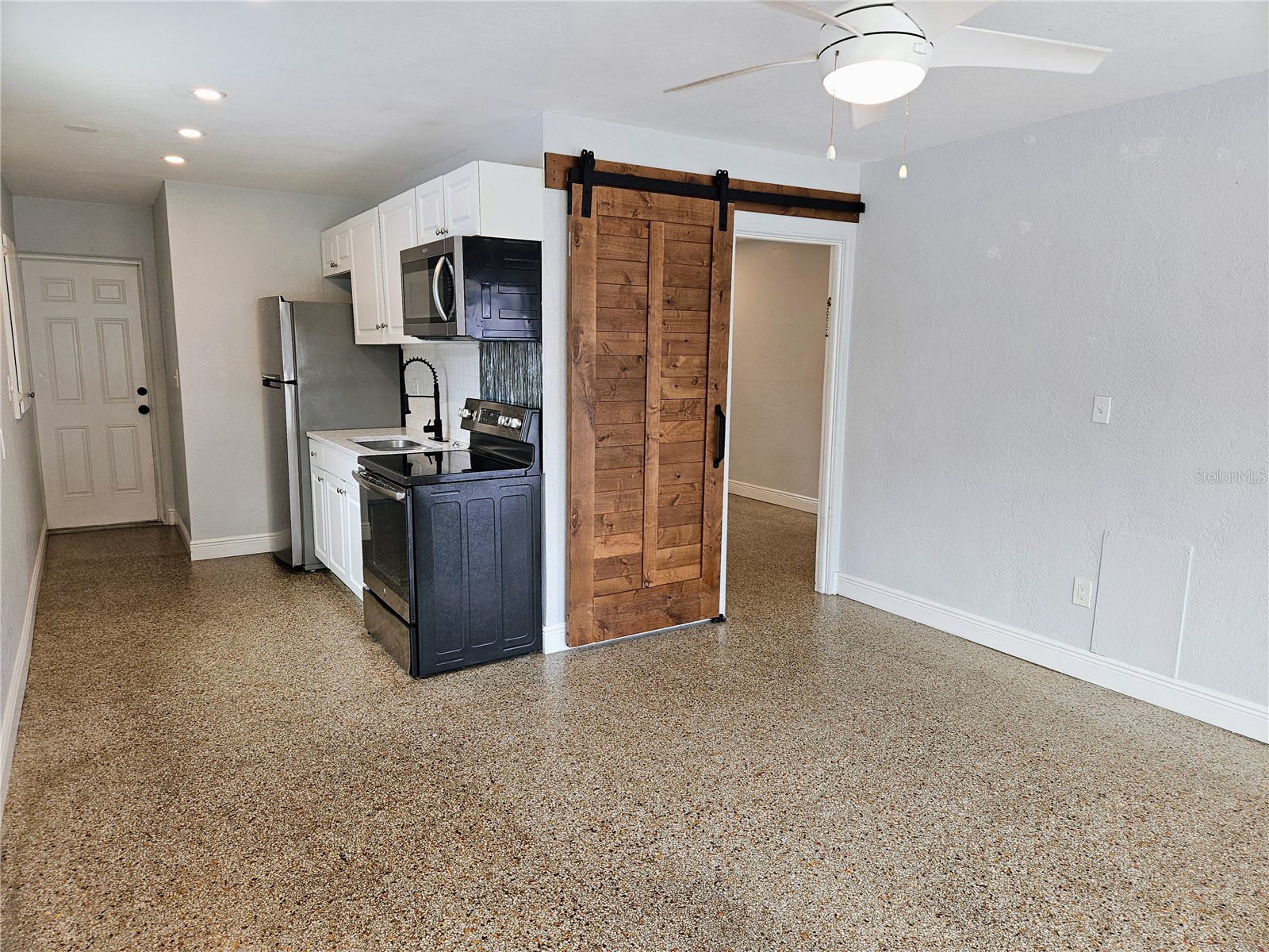 6801 48th Avenue N #B Saint Petersburg FL 33709 TB8472959 image6